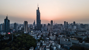 4K航拍南京地标紫峰大厦延时摄影11秒视频