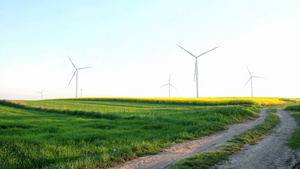 绿色能源风力涡轮机13秒视频