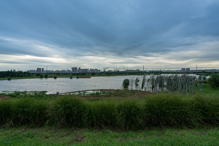8k西安渭河工业园区延时视频
