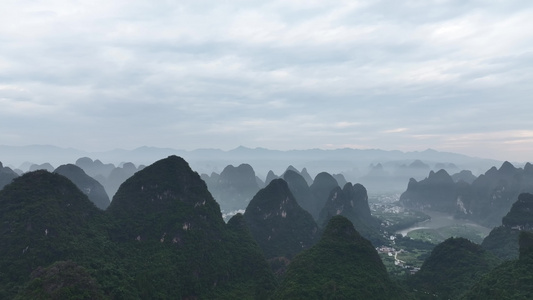 广西桂林阳朔桂林山水航拍视频