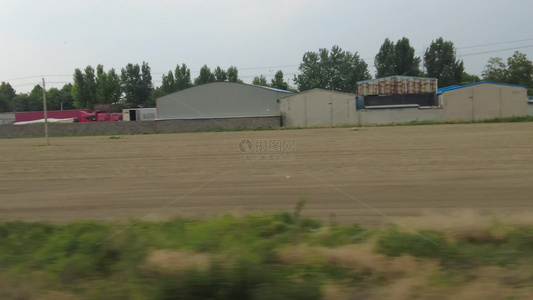 旅途火车窗外风景实拍视频
