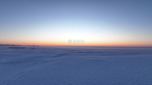 草原冬季雪景雪原暮色落日余晖视频