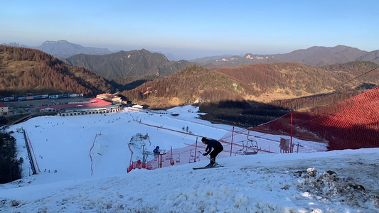 神农架国际滑雪场滑雪升格视频视频