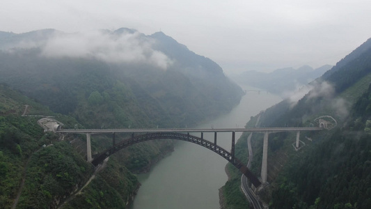 航拍高速公路高架桥穿山隧道 视频