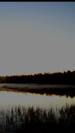 延时湖面上的云雾16秒视频
