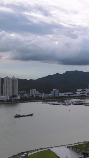 珠海航拍城市地标建筑剧院商业体交通人群素材城市素材38秒视频