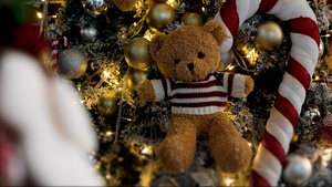 圣诞幸运装饰灯光光斑小熊温暖背景18秒视频