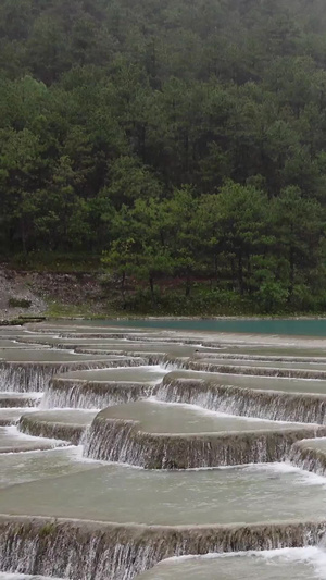 云南丽江玉龙雪山脚下蓝月谷旅游景区风光风光素材33秒视频