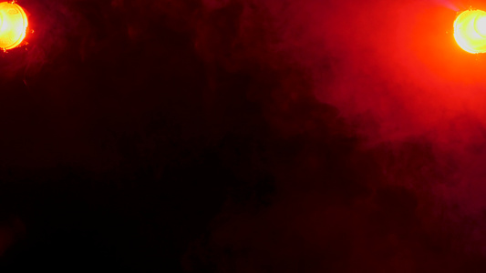 红色灯光上的抽象动态烟雾视频