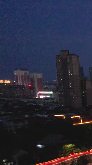航拍洛阳地标建筑应天门夜景视频旅游度假44秒视频