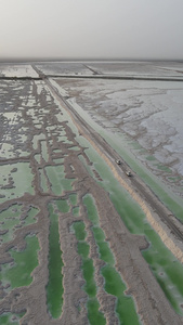 青海海西茫崖翡翠湖4k航拍视频