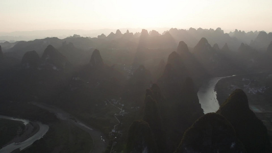 广西桂林阳朔桂林山水航拍视频