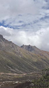 莲宝叶则石头山景区自然美视频