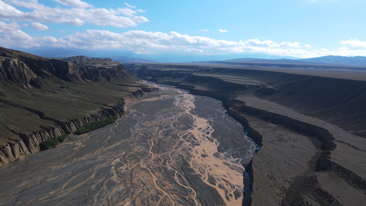 新疆旅游地标安集海大峡谷自然风光原始地貌风景4k素材视频