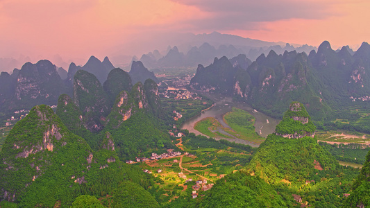 夕阳下的桂林山水视频