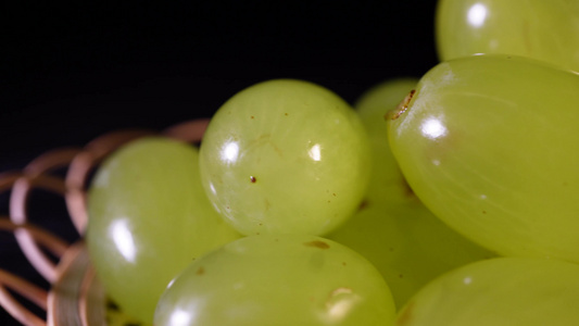 马奶葡萄水晶葡萄绿葡萄视频