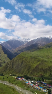 新疆天山脚下塔村旅游区航拍视频