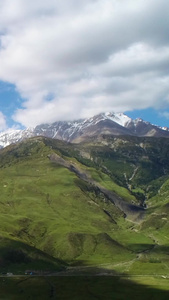 新疆天山脚下塔村旅游区航拍视频