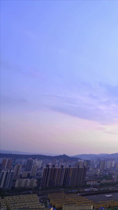 傍晚紫霞下的西宁城市延时高架桥视频