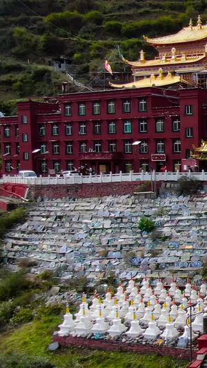 四川阿坝州旅游景点观音寺航拍视频藏传佛教52秒视频