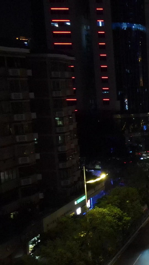 高清航拍广州城市夜景车流交通车水马龙城市道路54秒视频