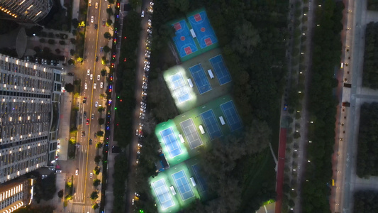 航拍城市夜景灯光道路健身球场4k素材视频