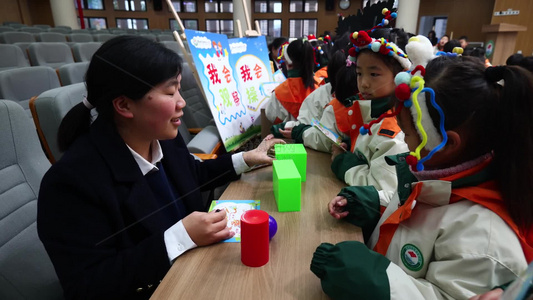 小学生期末综合测试视频