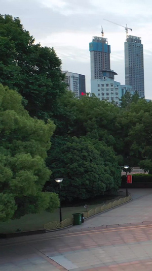 环绕航拍武汉辛亥革命纪念孙中山宋庆龄雕像广场素材航拍夜景98秒视频