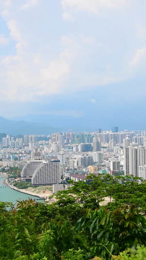 三亚鹿回头景区观光平台美景凤凰岛25秒视频