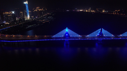 江西南昌城市夜景桥梁航拍5.4k朝阳大桥视频