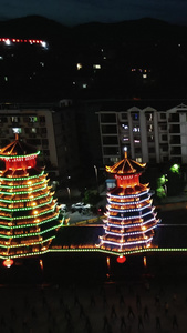 湖南新晃侗族风雨桥鼓楼夜景灯光航拍视频