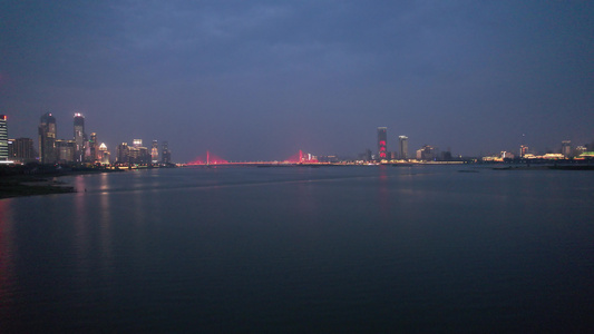 八一大桥南昌城市桥梁夜景航拍5.4k[北控]视频