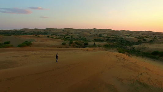 内蒙古沙漠绿洲城市航拍视频