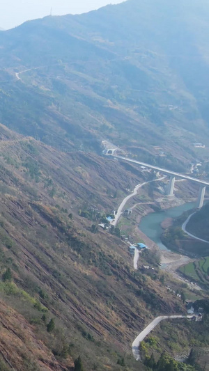 航拍高速公路隧道国家基建交通运输西部山区59秒视频