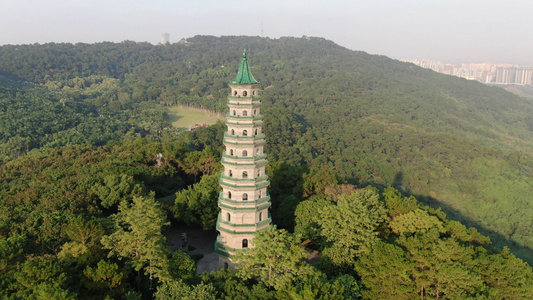 航拍广西南宁青秀山5A旅游景区视频