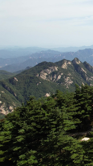 航拍5A平顶山尧山风景区最高点玉皇顶视频旅游景区40秒视频