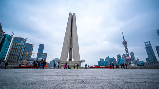 8k移动延时上海人民纪念塔[慢动作]视频