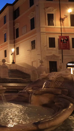 罗马著名旅游景点西班牙广场夜景实拍视频历史文化55秒视频