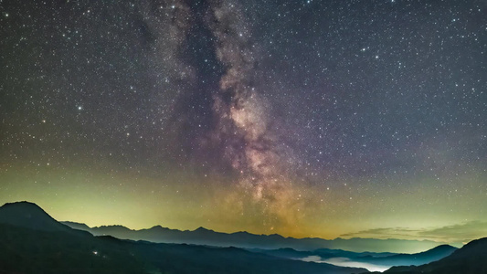 夜晚星空银河流星延时视频