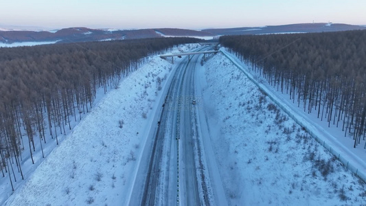 大兴安岭冬季雪景道路高速公路视频