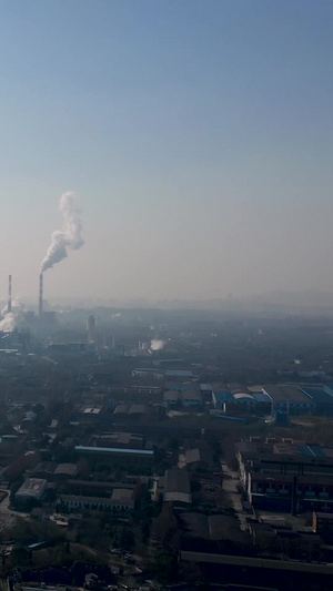 航拍南京化工厂江北新区工业厂区烟囱大景94秒视频