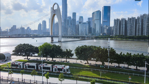 4k高清航拍广州一镜到底城市车流珠江船只有轨电车43秒视频