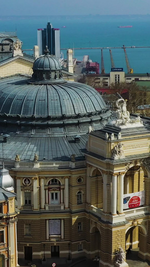 乌克兰敖德萨国立剧院全景城市街景11秒视频