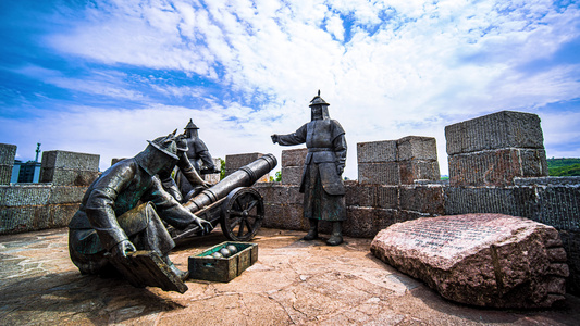 8k延时中国古代城墙大炮防守战士素材视频