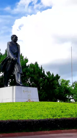 深圳改革开放总工程师邓小平同志雕像延时伟人雕像13秒视频
