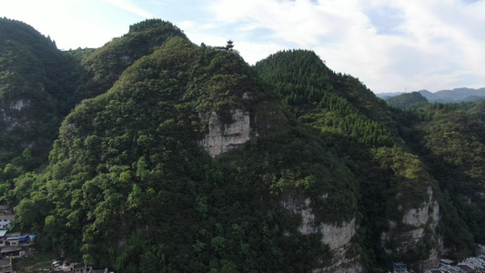 航拍贵州镇远古镇石屏山视频