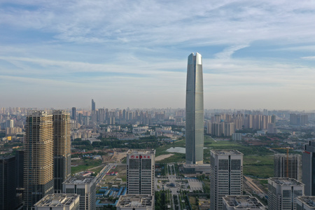 航拍武汉汉口最高楼世贸中心大厦视频视频