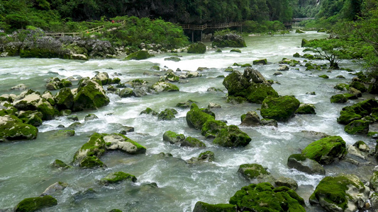 山间石澜流水河流视频