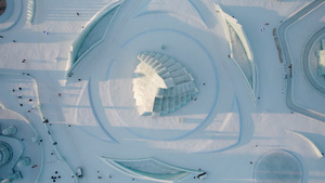 4K哈尔滨冰雪大世界冰雕鸟瞰30秒视频