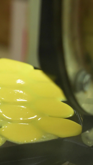 港式街头美食传统特色小吃鸡蛋仔制作过程素材鸡蛋糕48秒视频